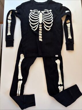 GAP Black and White Skeleton Pajama Costume Set -700sku